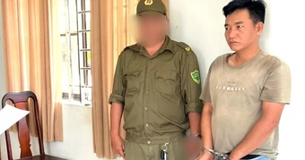 Nhóm đối tượng dùng hung khí tấn công con nợ