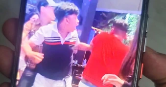 Nhóm thanh niên đánh nhau, náo loạn quán nhậu ở TPHCM