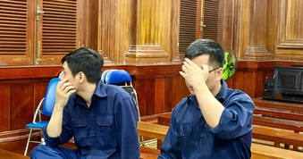 Những gói bưu phẩm khiến shipper lãnh án chung thân