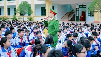 Những vụ án xâm hại trẻ em gây phẫn nộ: Khi thủ phạm là người thân quen