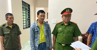 'Nổ' quen 'ông nọ bà kia' làm sổ đỏ đất rừng ở Phú Quốc, chiếm đoạt 17 tỷ đồng