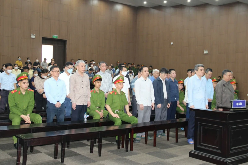 Nói lời sau cùng, cựu Thứ trưởng Hoàng Văn Thắng thấy xấu hổ và hối hận Nói lời sau cùng, cựu Thứ trưởng Hoàng Văn Thắng thấy xấu hổ và hối hận
