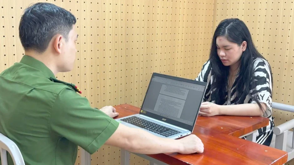 Nữ bị can 27 tuổi cầm đầu đường dây rửa tiền hơn 50 tỉ đồng Nữ bị can 27 tuổi cầm đầu đường dây rửa tiền hơn 50 tỉ đồng