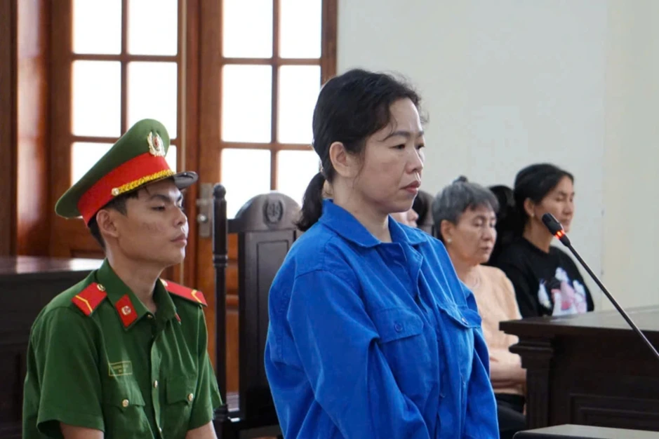 Nữ chủ hụi lừa đảo chiếm đoạt gần 2 tỷ đồng của 65 người Nữ chủ hụi lừa đảo chiếm đoạt gần 2 tỷ đồng của 65 người