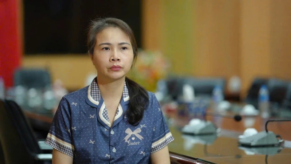 Nữ giám đốc bán hơn 10.000 tấn chân gà 'bẩn' ra thị trường bị bắt Nữ giám đốc bán hơn 10.000 tấn chân gà 'bẩn' ra thị trường bị bắt