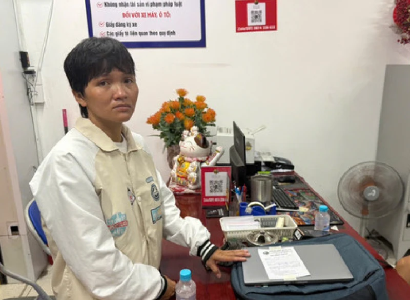 Nữ giúp việc đột nhập công ty của gia chủ để trộm 20 laptop Nữ giúp việc đột nhập công ty của gia chủ để trộm 20 laptop