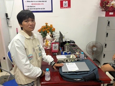 Nữ giúp việc trộm 20 laptop của công ty ở TPHCM Nữ giúp việc trộm 20 laptop của công ty ở TPHCM