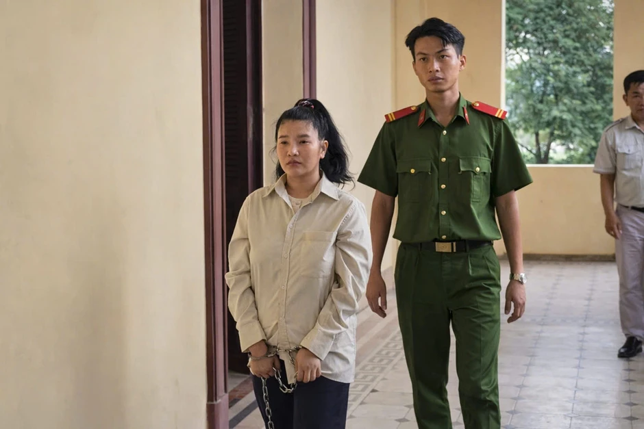 Nữ nhân viên ngân hàng lừa đồng nghiệp gần 30 tỷ đồng Nữ nhân viên ngân hàng lừa đồng nghiệp gần 30 tỷ đồng