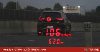 Nữ tài xế bị phạt gần 25 triệu đồng vì chạy quá tốc độ, không có đăng ký xe trên cao tốc