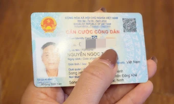 Ông chủ có quyền giữ CCCD để 'nắm đằng chuôi', ngăn nhân viên gian lận?
