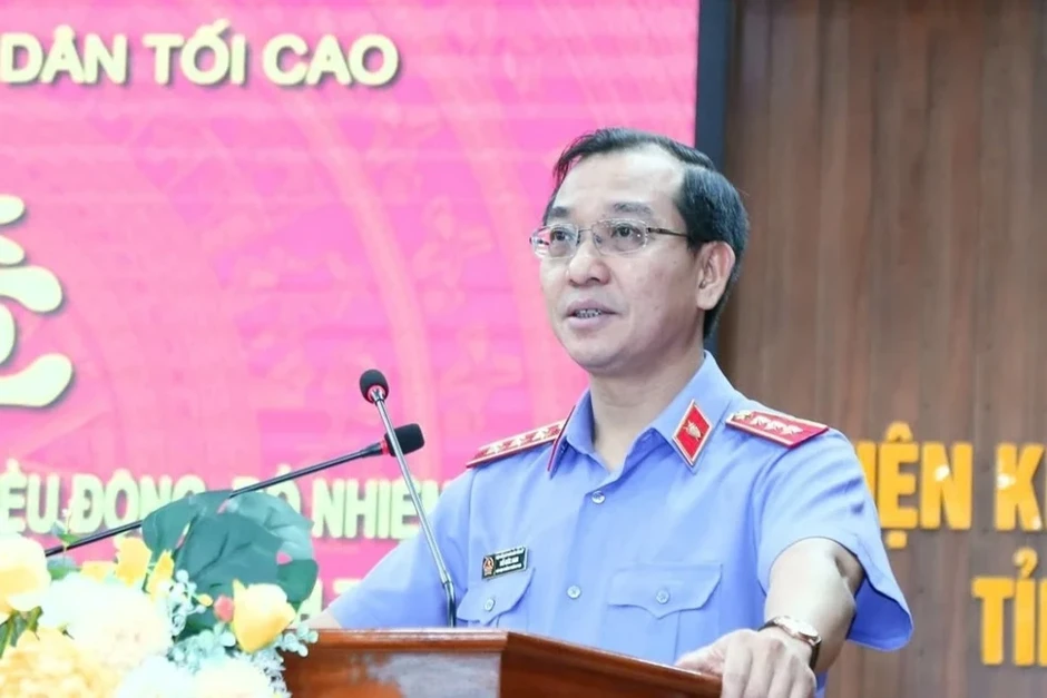 Ông Nguyễn Tiến Dũng làm Viện trưởng VKSND tỉnh Thanh Hóa Ông Nguyễn Tiến Dũng làm Viện trưởng VKSND tỉnh Thanh Hóa