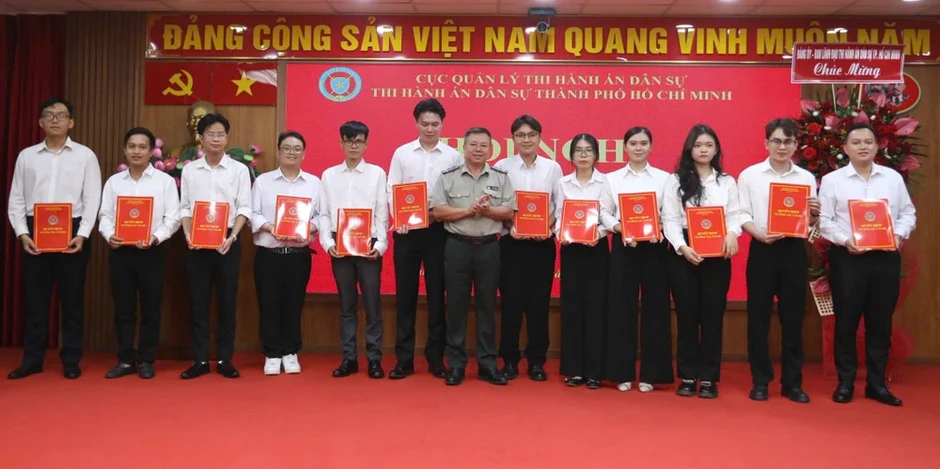 Ông Phạm Văn Hưng làm Chánh Văn phòng THADS TP.HCM Ông Phạm Văn Hưng làm Chánh Văn phòng THADS TP.HCM