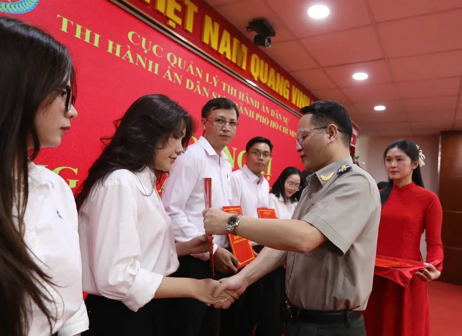 Ông Phạm Văn Hưng làm Chánh Văn phòng THADS TP.HCM Ông Phạm Văn Hưng làm Chánh Văn phòng THADS TP.HCM