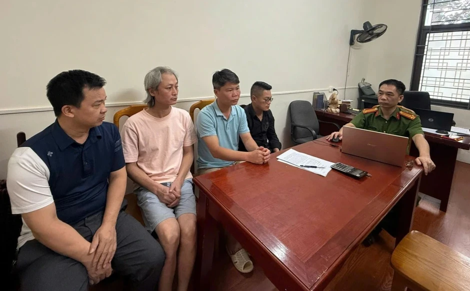 Phá đường dây ghi số lô, số đề với giao dịch hơn 240 triệu đồng/ngày