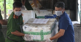 Phá đường dây mua bán 2,4 tấn xyanua từ vụ thanh niên tử vong ở TPHCM
