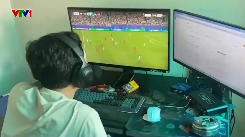 Phá đường dây phát sóng lậu bóng đá Lương Sơn TV, bắt 16 đối tượng Phá đường dây phát sóng lậu bóng đá Lương Sơn TV, bắt 16 đối tượng