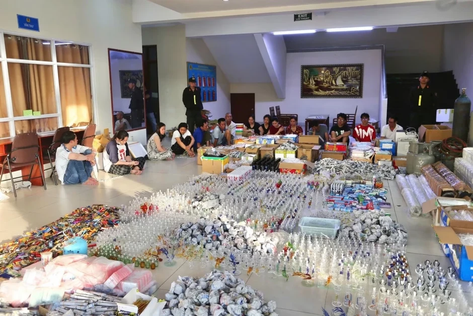 Phá đường dây sản xuất, mua bán "đồ chơi" ma túy Phá đường dây sản xuất, mua bán "đồ chơi" ma túy