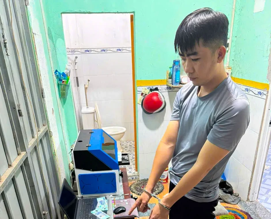 Phá đường dây sản xuất, tiêu thụ tiền giả liên tỉnh