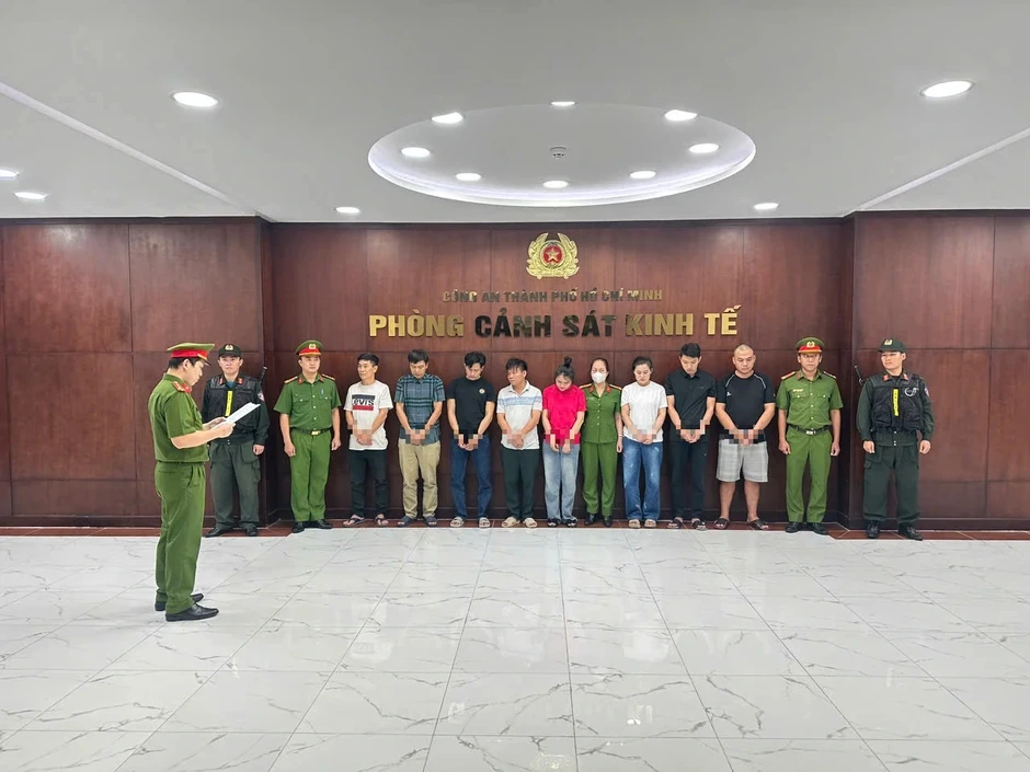 Phanh phui đường dây hợp thức hóa động vật hoang dã, khởi tố 4 kiểm lâm Phanh phui đường dây hợp thức hóa động vật hoang dã, khởi tố 4 kiểm lâm