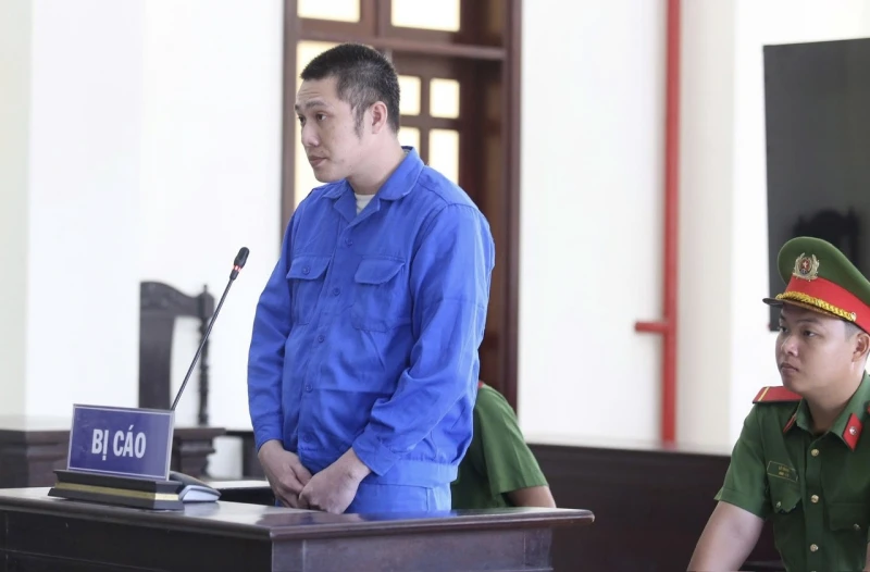 Phạt 10 năm tù kẻ ghen tuông sát hại vợ Phạt 10 năm tù kẻ ghen tuông sát hại vợ
