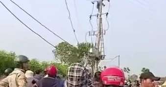 Phát hiện 1 học sinh tử vong trên cột điện cao thế