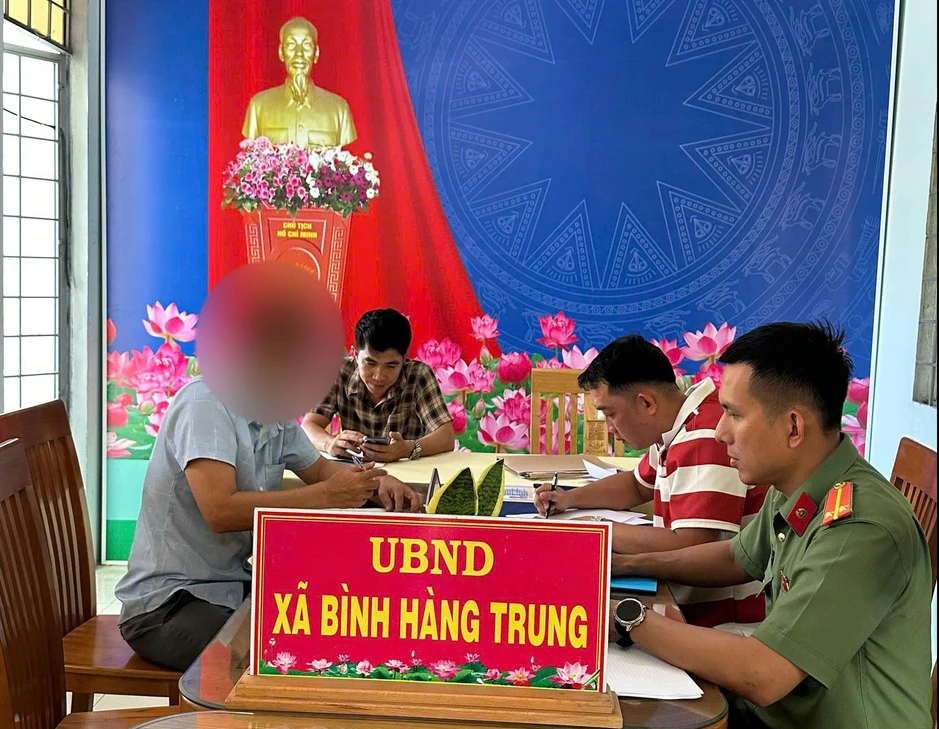 Phát hiện cơ sở khám bệnh, bốc thuốc hoạt động không phép ở Đồng Tháp Phát hiện cơ sở khám bệnh, bốc thuốc hoạt động không phép ở Đồng Tháp