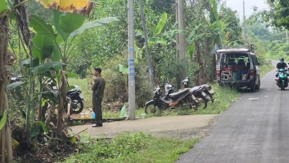 Phát hiện cụ ông tử vong, trên người có nhiều vết máu Phát hiện cụ ông tử vong, trên người có nhiều vết máu