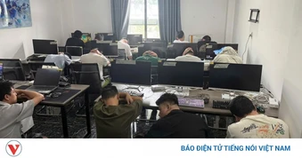 Phát hiện gần 100 người nước ngoài thuê khách sạn, lắp máy móc nghi lừa đảo mạng