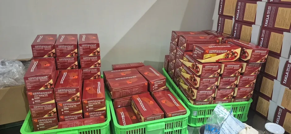 Phát hiện hàng nghìn thực phẩm không rõ nguồn gốc bán trên TikTok Shop, Shopee Phát hiện hàng nghìn thực phẩm không rõ nguồn gốc bán trên TikTok Shop, Shopee