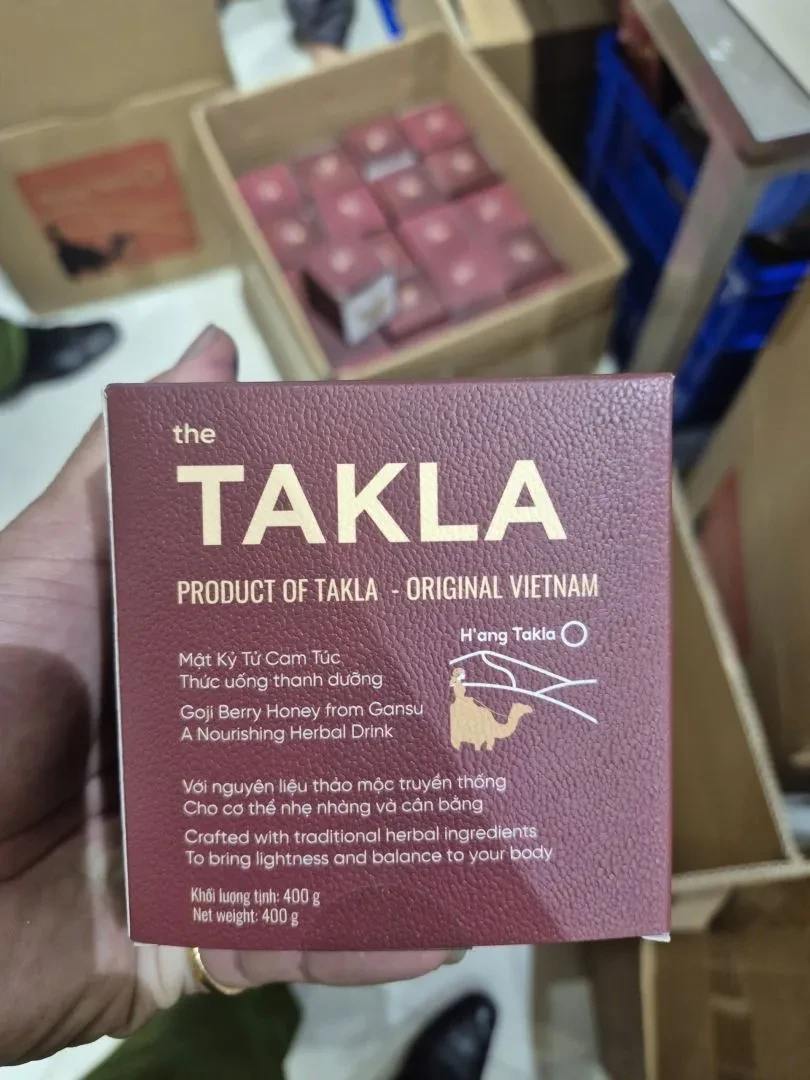 Phát hiện hàng nghìn thực phẩm không rõ nguồn gốc bán trên TikTok Shop, Shopee Phát hiện hàng nghìn thực phẩm không rõ nguồn gốc bán trên TikTok Shop, Shopee