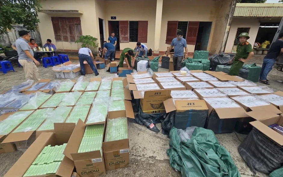 Phát hiện hơn 50.000 bao thuốc lá lậu trị giá khoảng 2 tỷ đồng Phát hiện hơn 50.000 bao thuốc lá lậu trị giá khoảng 2 tỷ đồng