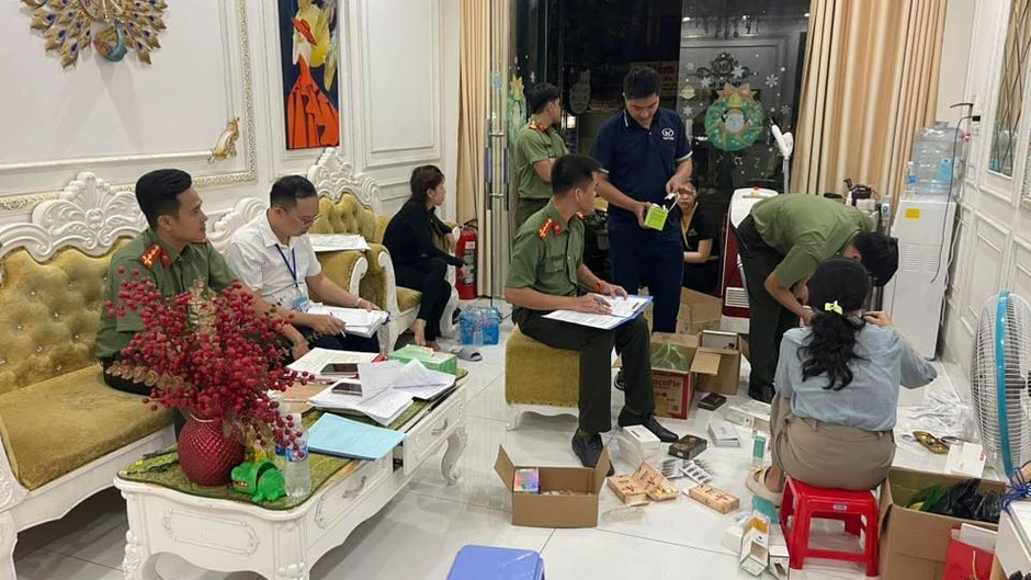 Phát hiện một cơ sở thẩm mỹ hoạt động "chui" ở TP.HCM