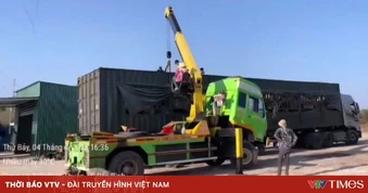 Phạt hơn 77 triệu đồng xe đầu kéo chở quá tải trên cao tốc