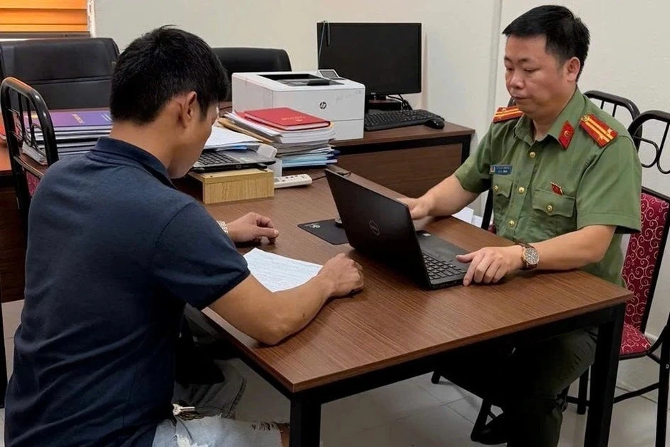 Phạt người bình luận xúc phạm cán bộ liên quan dự án Khu đô thị Olympic Phạt người bình luận xúc phạm cán bộ liên quan dự án Khu đô thị Olympic
