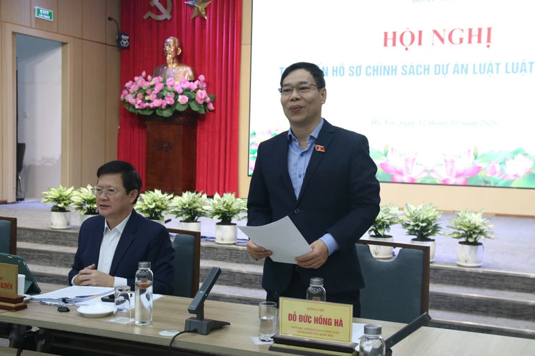 Phát triển đội ngũ luật sư chuyên nghiệp, đáp ứng yêu cầu cải cách tư pháp và hội nhập quốc tế Phát triển đội ngũ luật sư chuyên nghiệp, đáp ứng yêu cầu cải cách tư pháp và hội nhập quốc tế