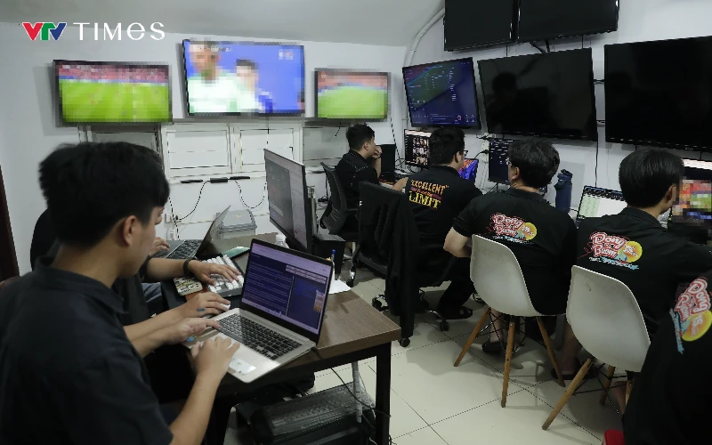 Phía sau những trận cầu FIFA World Cup 2026™: Cuộc chiến bảo vệ bản quyền "một chọi một ngàn" Phía sau những trận cầu FIFA World Cup 2026™: Cuộc chiến bảo vệ bản quyền "một chọi một ngàn"