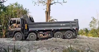 Phó giám đốc nhà máy bê tông ở Tây Ninh bị khởi tố vì đổ chất thải trái phép