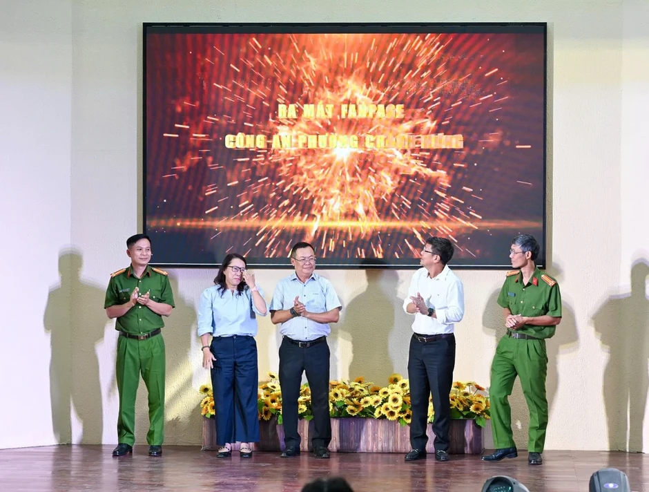 Phòng Cảnh sát ma túy phối hợp xây dựng phường Chánh Hưng không ma túy Phòng Cảnh sát ma túy phối hợp xây dựng phường Chánh Hưng không ma túy