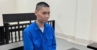 Phóng hỏa đốt nhà có 4 người đang ngủ, thanh niên trả giá 17 năm tù