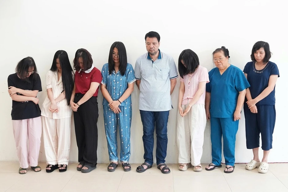 Phòng khám "vẽ bệnh", lừa dối khách hàng thu lợi bất chính hàng chục tỷ đồng