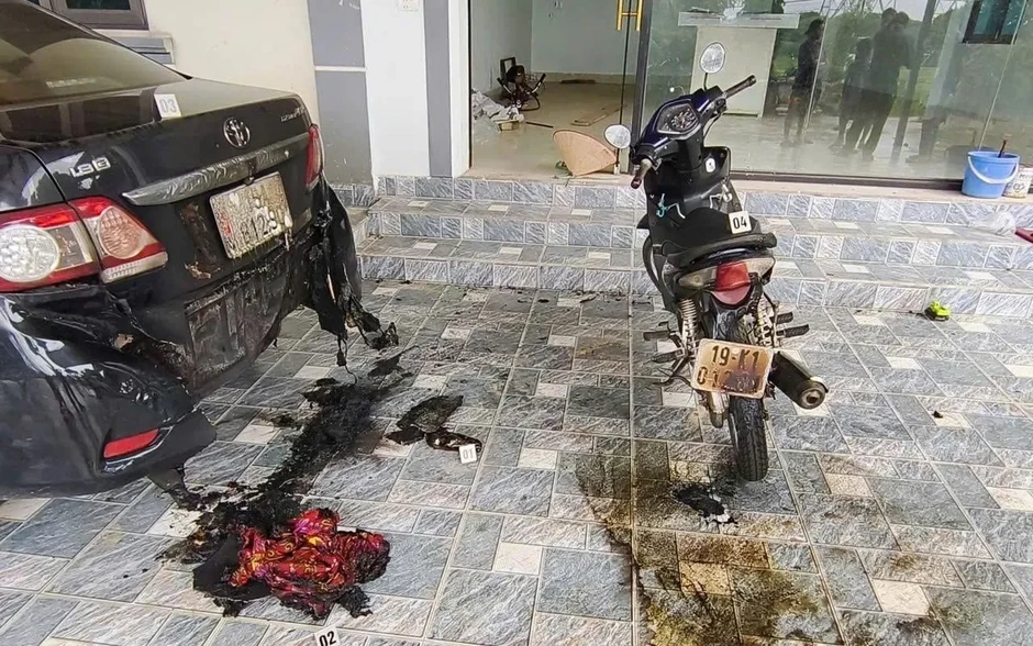 Phú Thọ: Bắt giữ đối tượng phóng hỏa đốt ô tô hàng xóm Phú Thọ: Bắt giữ đối tượng phóng hỏa đốt ô tô hàng xóm