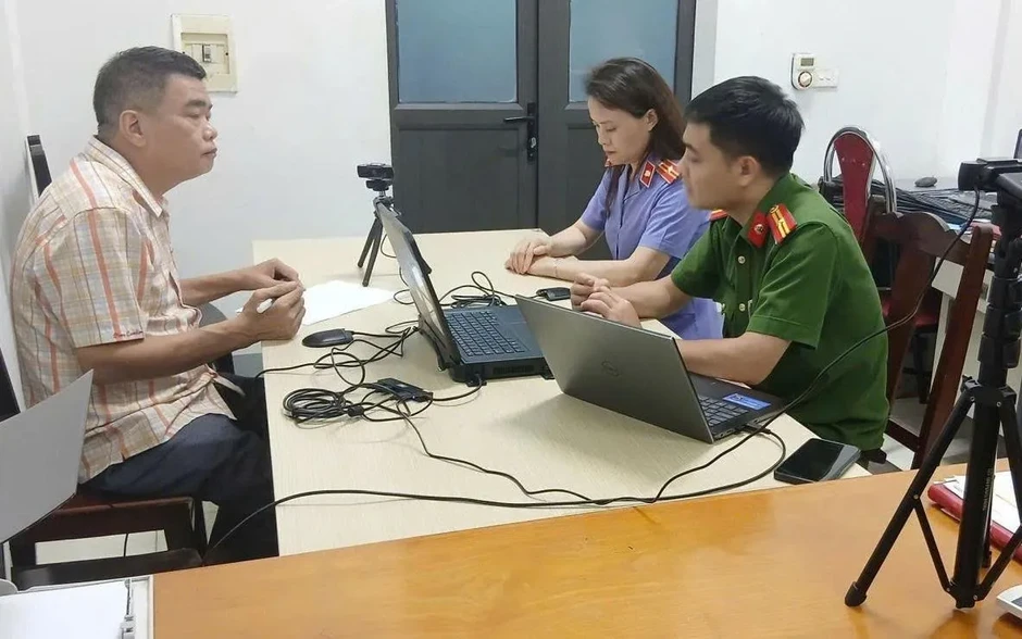 Phú Thọ: Khởi tố giám đốc công ty gây ô nhiễm môi trường Phú Thọ: Khởi tố giám đốc công ty gây ô nhiễm môi trường