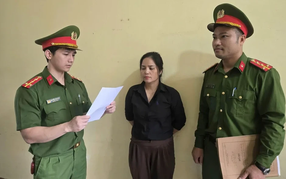 Phú Thọ: Khởi tố người phụ nữ cho vay lãi nặng hơn 11 tỷ đồng Phú Thọ: Khởi tố người phụ nữ cho vay lãi nặng hơn 11 tỷ đồng