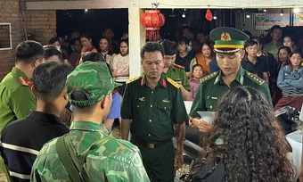 Quán ăn bên bờ biển có gần 360 kg nghi thuốc nổ
