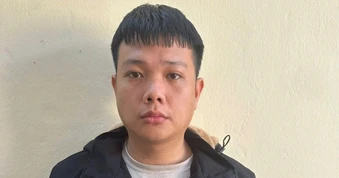 Quản lý lấy tài sản của quán bida đem bán