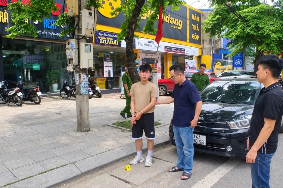 Quen nhau qua ‘Hội vỡ nợ muốn làm liều’, 2 đối tượng từ Hà Nội lên Thái Nguyên trộm cắp Quen nhau qua ‘Hội vỡ nợ muốn làm liều’, 2 đối tượng từ Hà Nội lên Thái Nguyên trộm cắp