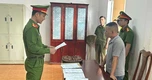 Quyết định bắt tạm giam quản lý quán cà phê Nguyễn Văn Quân SN 1984