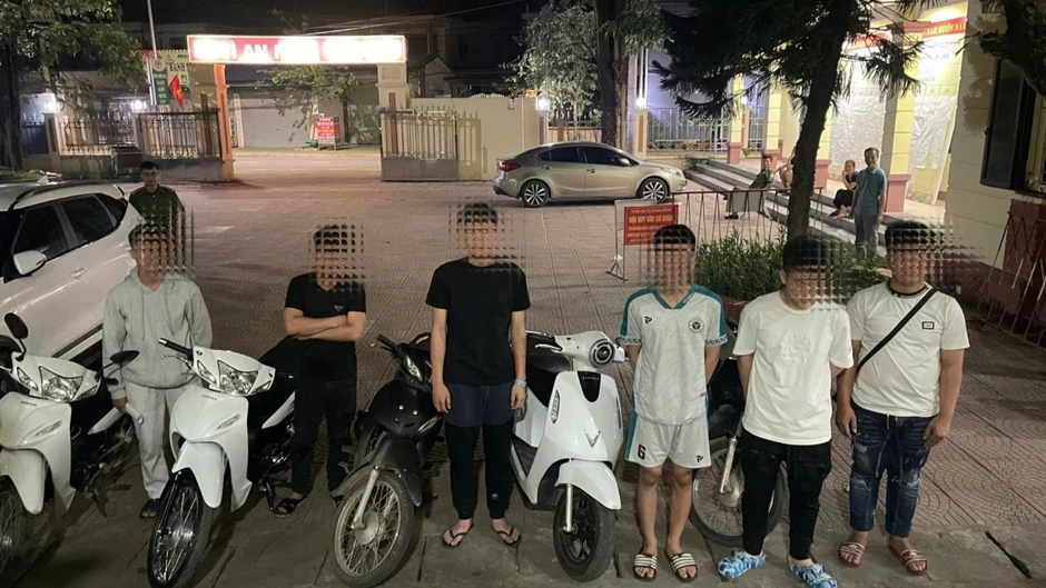 Ra quân trấn áp tội phạm đường phố, xử lý nhiều trường hợp Ra quân trấn áp tội phạm đường phố, xử lý nhiều trường hợp