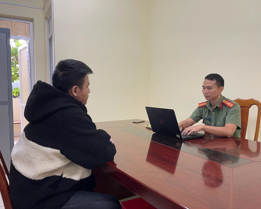 Ra quyết định khởi tố cặp anh em sinh đôi Nguyễn Hưng Trung Phương liên quan 120 triệu dữ liệu Ra quyết định khởi tố cặp anh em sinh đôi Nguyễn Hưng Trung Phương liên quan 120 triệu dữ liệu