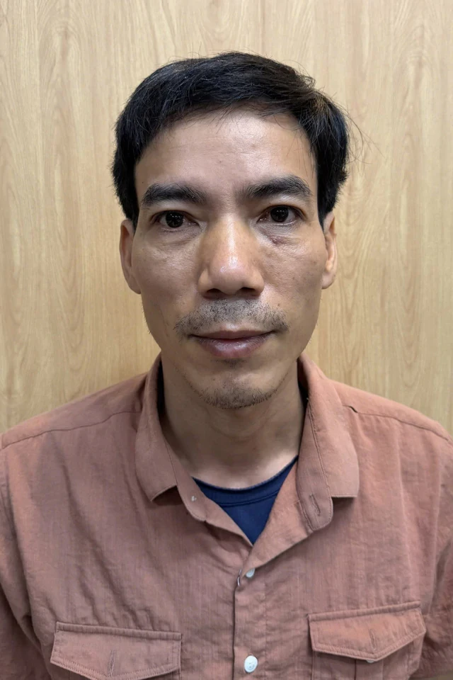 Ra quyết định khởi tố Giám đốc Nguyễn Văn Linh SN 1983 Ra quyết định khởi tố Giám đốc Nguyễn Văn Linh SN 1983